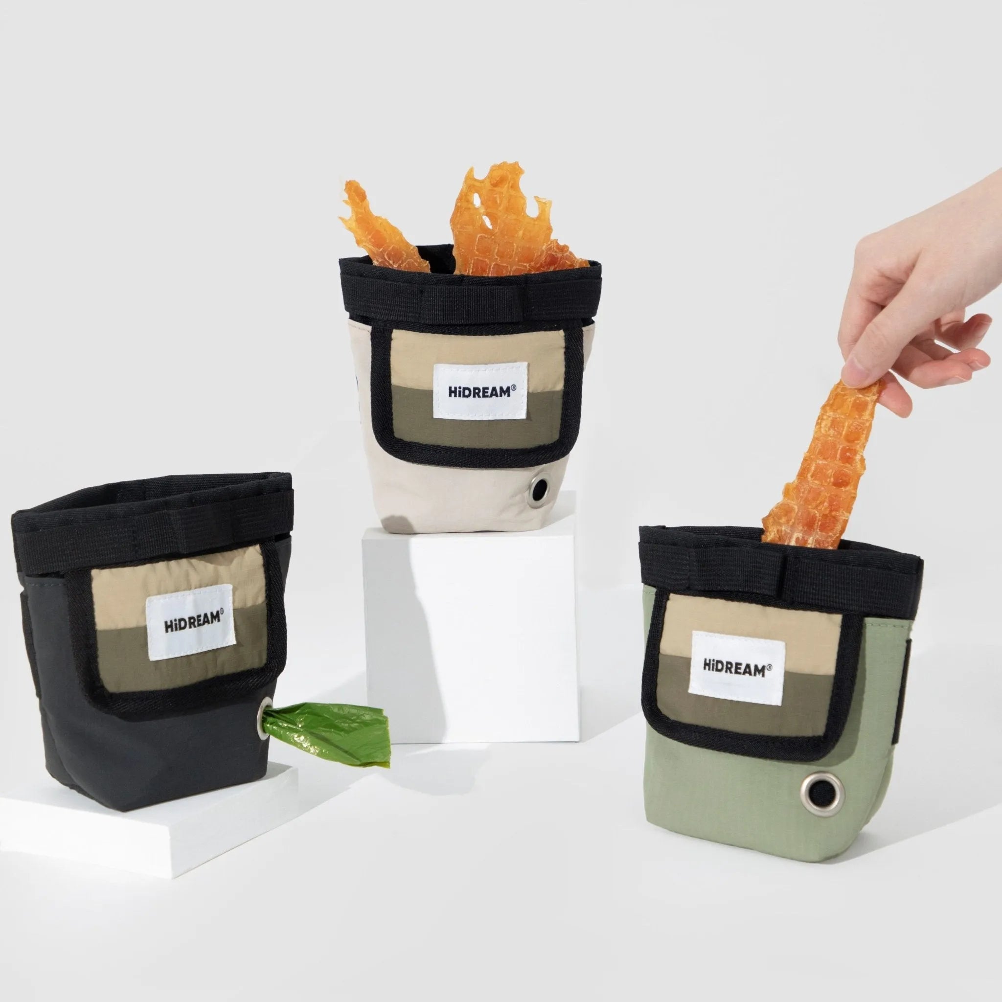 Pet Training Treat Pouches - HiDREAM