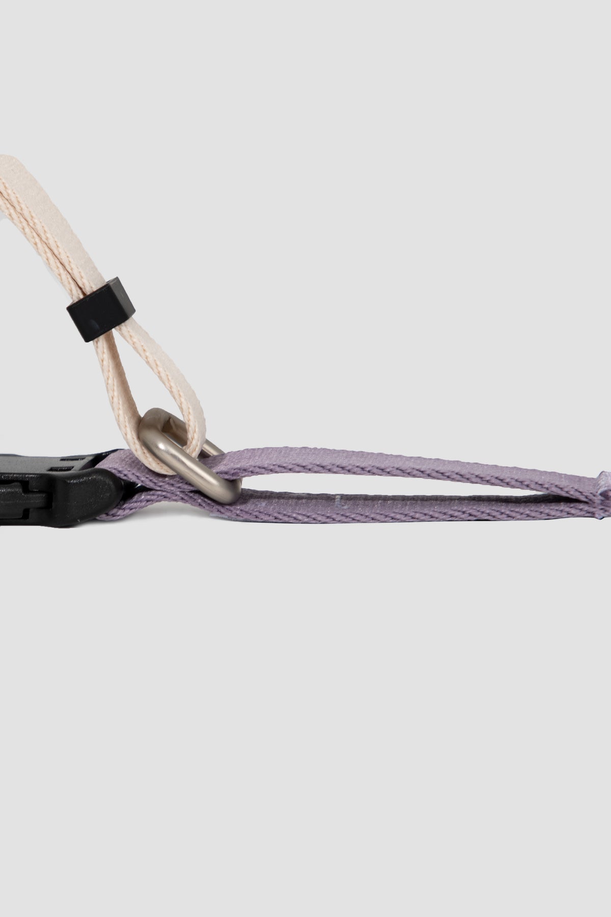 Valley martingale collar limited-slip loop detail
