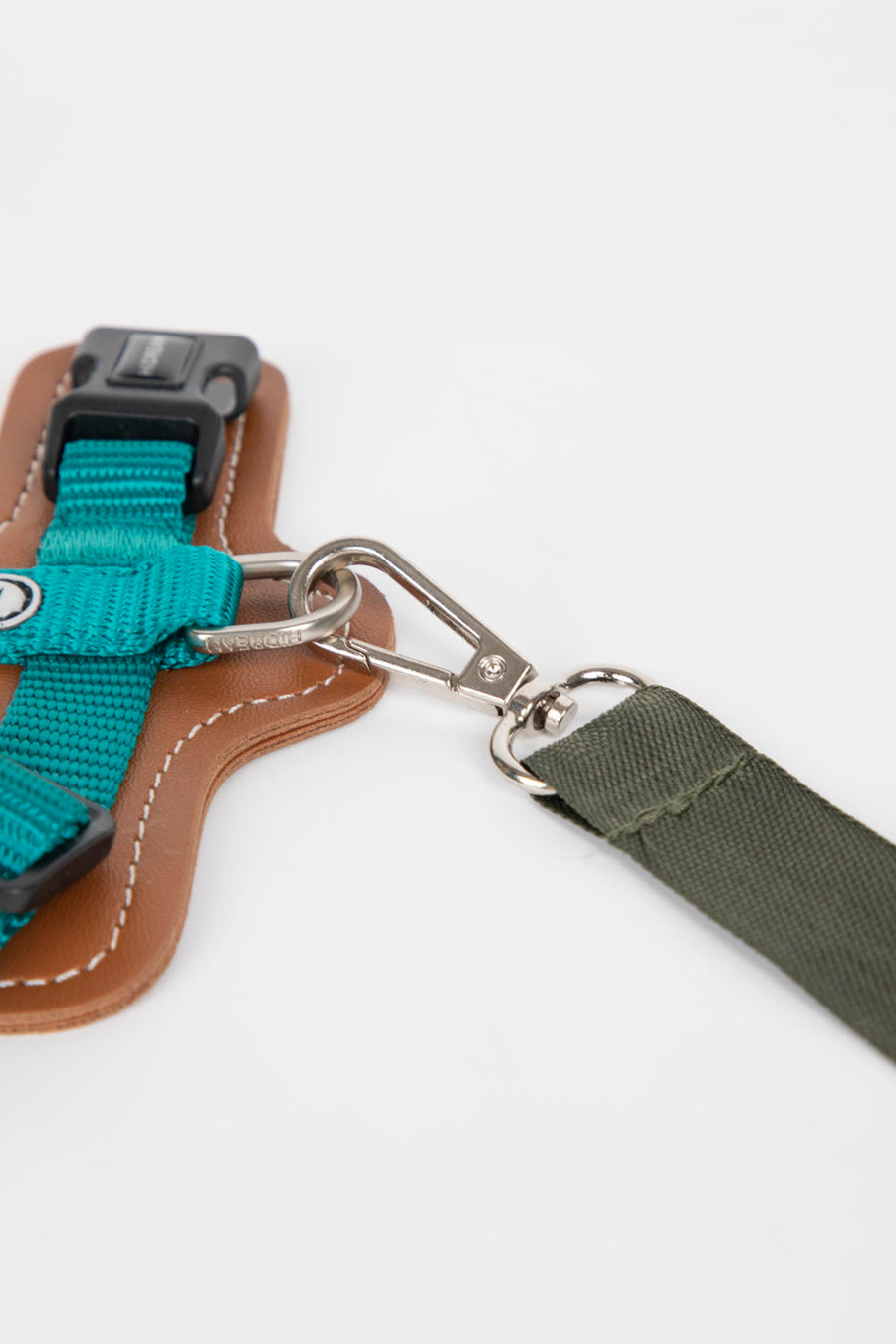 Built-in safety leash