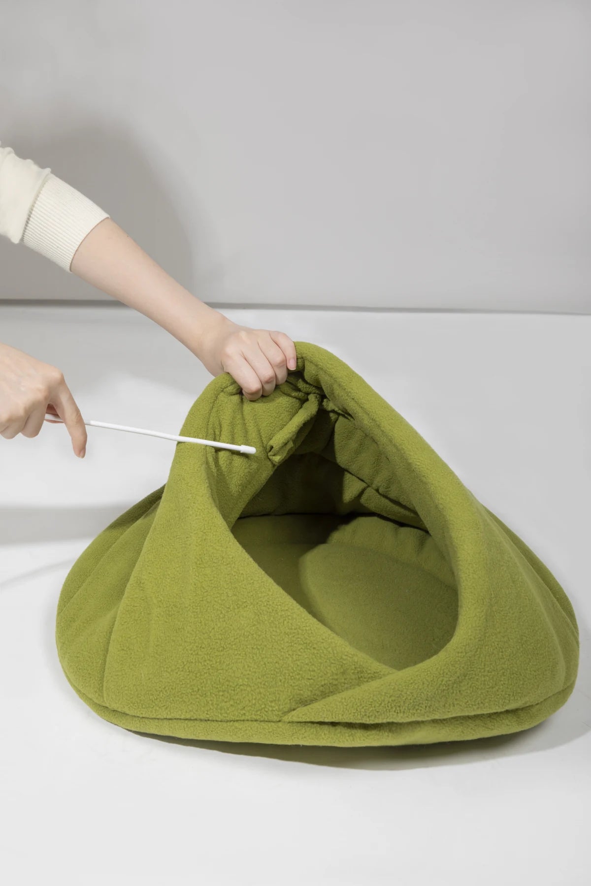 A simple support inside the fabric